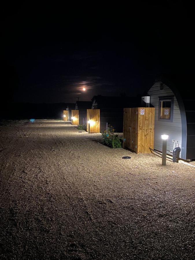 Mowbray Cottages & Glamping South Kilvington Εξωτερικό φωτογραφία